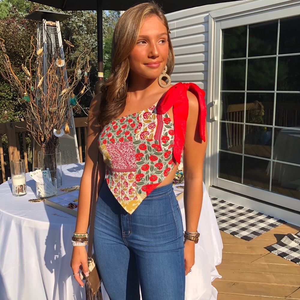 Meet your Posher, Vanessa